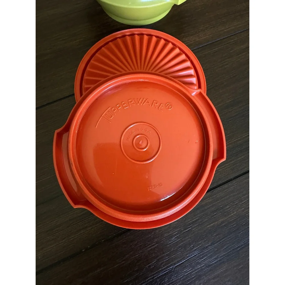 Vintage Tupperware Wonderlier Nesting Bowls Set of 3 Sunburst Lids Orange Yellow